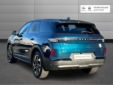 2026 Opel Grandland GS1.2 Hybrid €46,600