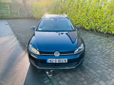 2016 Volkswagen Golf  €12,950