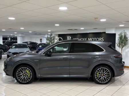 2020 Porsche Cayenne 3.0 V6 E-HYBRID=HUGE SPEC//PAN ROOF//201 D REG=TAILORED FINANCE PACKAGES INCL PCP AVAILABLE=TRADE IN'S WELCOME €59,995 thumbnail