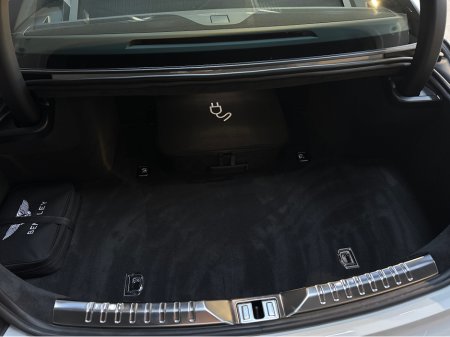 2025 Bentley Flying Spur 4.0 V8 SPEED FIRST EDITION MULLINER N €349,950 thumbnail