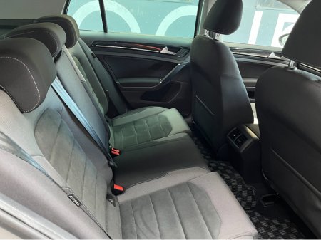 2017 Volkswagen Golf €17950! 2017 VOLKSWAGEN GOLF TSI HIGH LINE 1.4 AUTOMATIC / CRUISE CONTROL / REVERSE CAMERA / PADDLE SHIFTERS €17,950 thumbnail