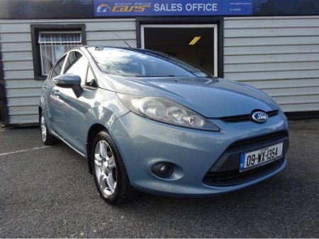 2009 Ford Fiesta STYLE 1.25 82PS 5 DOOR GREAT FIRST CAR KEY 171 €3,950