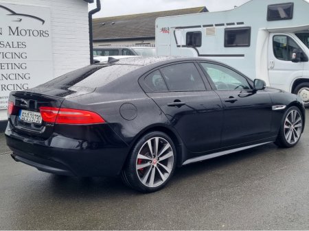 2015 Jaguar XE 2.0 D R-SPORT 180 BHP €14,950