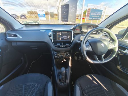 2013 Peugeot 208 1.0 VTI 68 bhp Active €6,500 thumbnail