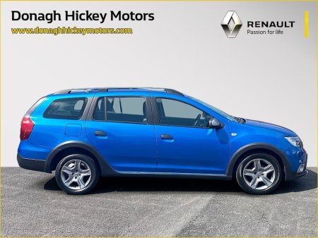 2017 Dacia Logan 1.5 dCi 90 SIGNATURE STEPWAY €9,900 thumbnail
