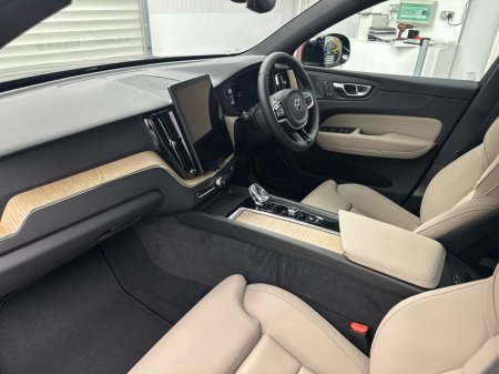 2026 Volvo XC60 T6 PLUS BRIGHT *NEW MODEL* €180 P/W 3YR €78,601