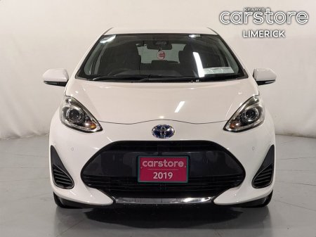 2019 Toyota Aqua 1.5 HYBRID 5 DR €13,880 thumbnail