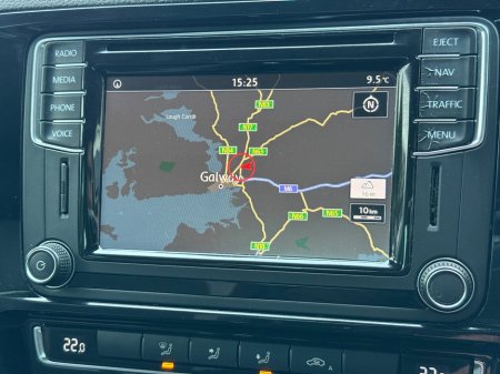 2017 Volkswagen Jetta 2.0 TDI 110HP Highline €12,950 thumbnail