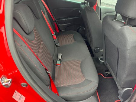 2014 Renault Clio 1.2 16V 75 EXPRESSION €8,995 thumbnail