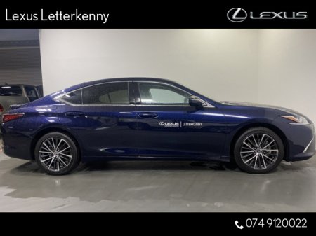 2025 Lexus ES 300 H ES300h Dynamic €59,495