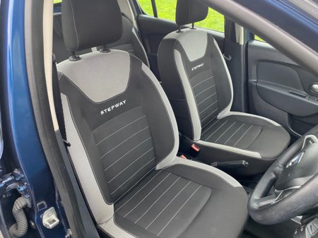 2017 Dacia Sandero STEPWAY ALTERNATIVE 1. €9,750 thumbnail