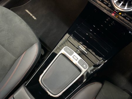 2024 Mercedes-Benz CLA Class CLA 250 e AMG Line Premium €43,950 thumbnail