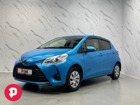 2019 Toyota Vitz F Hybrid Auto - Straight Sale Discount / 12 Months Warranty €13,950 thumbnail