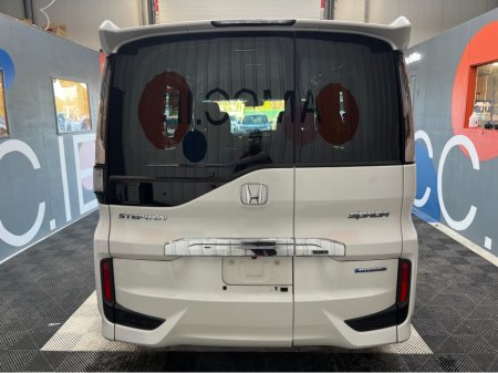 2019 Honda Stepwagon €25950! 2019 HONDA STEPWAGON 7 SEATER AUTOMATIC HYBRID SENSING 2.0 / REVERSE CAMERA / CRUISE CONTROL / AUTOMATIC DOORS €25,950