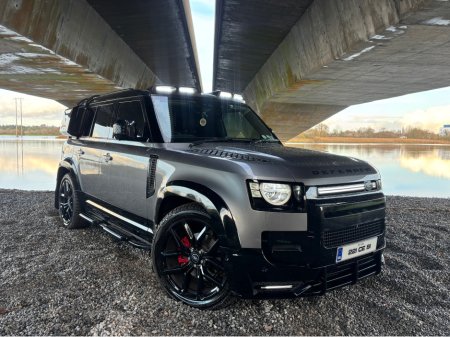 2022 Land Rover Defender 110 3.0D HARD TOP S 3 SEATER
