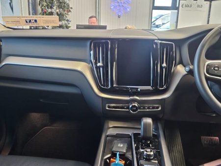 2022 Volvo XC60  €42,950 thumbnail