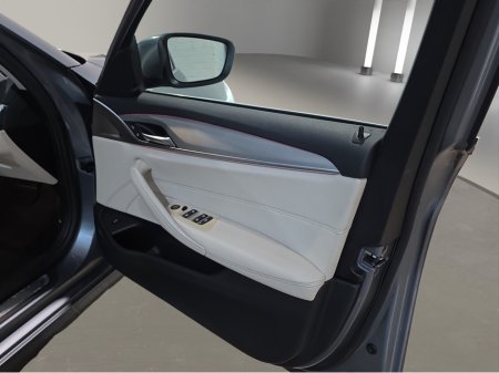 2018 BMW 5 Series I SE JA12 4DR AUTO €20,950 thumbnail