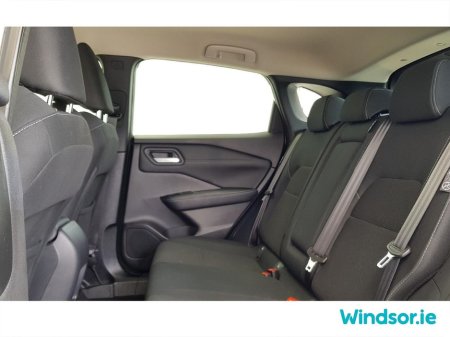 2022 Nissan Qashqai MILD HYBRID SV €3000 scrappage offer €25,495 thumbnail