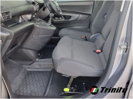 2024 Peugeot Partner * PRO PLUS * 1.5 HDI * 100BHP * STUNNING VAN * TRINITY VOLKSWAGEN * €19,950