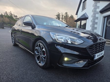 2019 Ford Focus 1.5 TDCi 120PS ST-Line Powershift €18,950 thumbnail