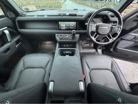 2023 Land Rover Defender 110 P400e X-DYNANIC AUTO URBAN==HUGE SPEC== €84,950 thumbnail