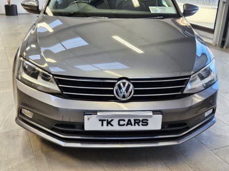 2016 Volkswagen Jetta 2.0 TDI 110HP Highline €11,950