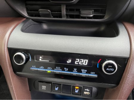 2021 Toyota Yaris Cross Z AUTOMATIC HYBRID 1.5 PETROL €23,950 thumbnail