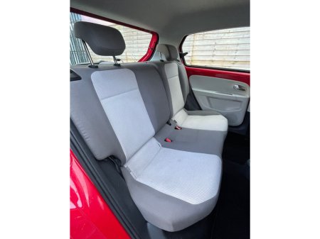 2017 Volkswagen up!  €10,950 thumbnail