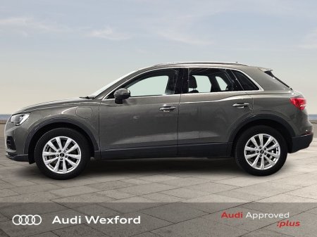 2024 Audi Q3 45 TFSIe 245 SE ST €418p/m €42,675
