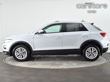 2021 Volkswagen T-Roc 1.0 TSI 110bhp Design thumbnail