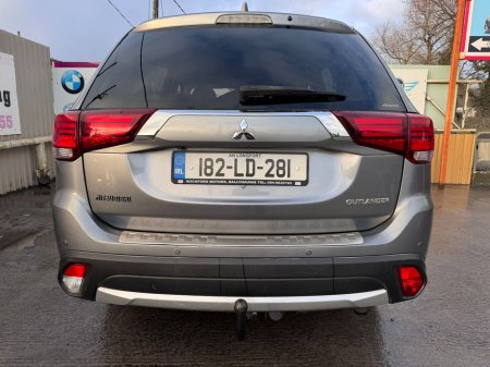 2018 Mitsubishi Outlander 2.2 DI-D Instyle 4WD 7 Seater €18,950