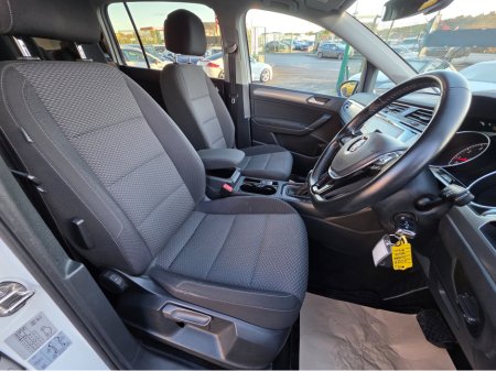 2018 Volkswagen Touran ( 182 )1.4 TSI AUTO 7 SEATER CARPLAY ANDROID AUTO LARGE TOUCH SCREEN - SPECIALISING IN IMPORTS OF GERMAN AUTOMATIC HI SPEC €17,950 thumbnail