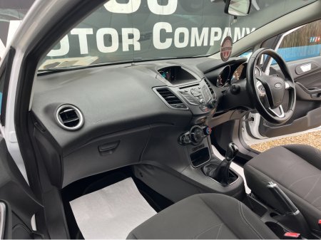 2016 Ford Fiesta ZETEC 1.25, NCT 09/2026, TAX 01/2026, LOW TAX, LOW INSURANCE €8,995 thumbnail