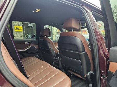 2022 BMW X5 X5 45E M-SPORT XDRIVE AUTO. AMETRIN METT. HUGE SPEC. FINANCE ARRANGED. SIMI. AA APPROVED. €58,950 thumbnail