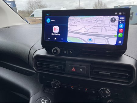 2024 Citroen Berlingo 2024 CITROEN BERLINGO ENTERPRISE B-HDI €21,995 thumbnail