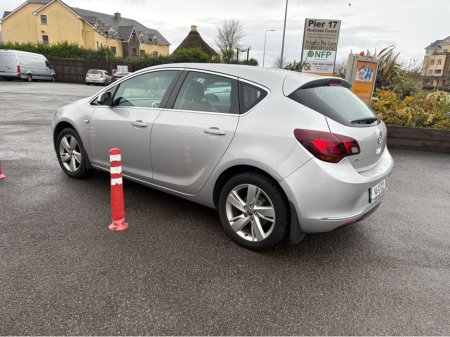 2014 Opel Astra SRI 1.4 I 16V 5DR €6,950