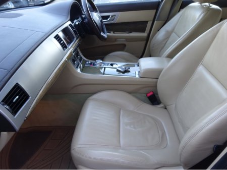 2013 Jaguar XF 2.2 D PREMIUM LUXURY 4DR AUTOMATIC TRADE SALE KEY 182 €4,950 thumbnail