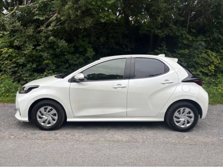 2020 Toyota Yaris SELF CHARGING HYBRID 1.5 €15,995