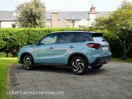 2025 Suzuki Vitara FACELIFT ULTRA 1.5 Full Hybrid €36,250