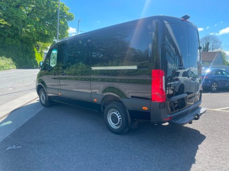 2026 Mercedes-Benz Sprinter 319 MWB LOW ROOF