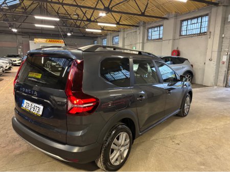 2023 Dacia Jogger COMFORT TCE 110 5DR 7 seater €16,999 thumbnail