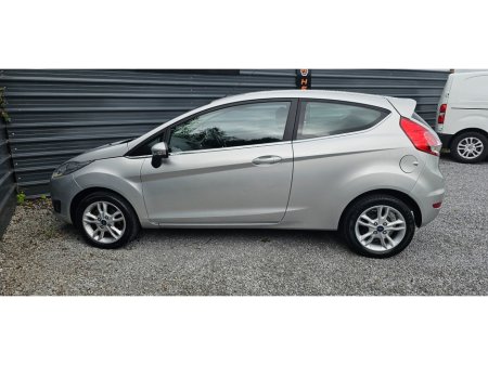 2017 Ford Fiesta 1.25 ZETEC 82PS 3DR €9,995