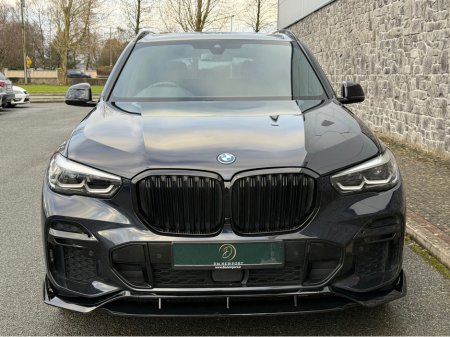 2022 BMW X5 M SPORT M PERF G05 X-DRIVE 5DR A €58,950 thumbnail