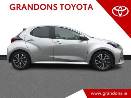 2023 Toyota Yaris 1.5 HYBRID L/SPORT - GRANDONS €23,995 thumbnail