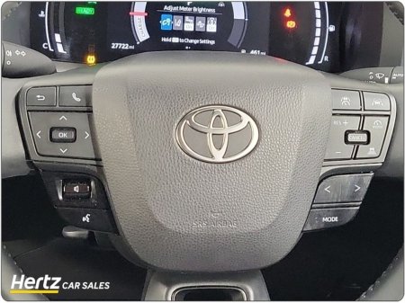 2024 Toyota C-HR ICON HEV CVT 1.8 Petrol Automatic €30,995 thumbnail