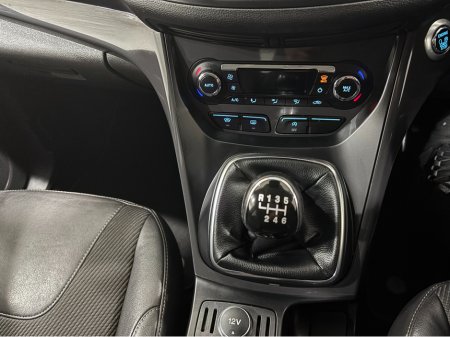 2016 Ford Kuga 2.0 TDCI TITANIUM 150BHP 5DR**SERVICE HISTORY**SAME DAY FINANCE ARRANGED** €12,950 thumbnail