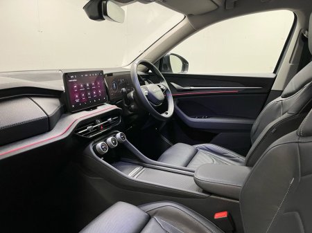 2025 Skoda Kodiaq Selection+ DSG 2.0TDI 150BHP - Reversing Camera - Climate Control - Cruise Control - Heated Seats - Keyless Start - Apple CarPlay/Android Auto €56,950
