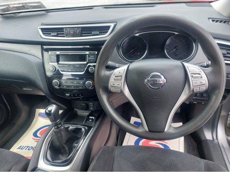 2016 Nissan X-Trail 1.6 DSL XE SP 5 SEAT E E6 4DR €9,500 thumbnail