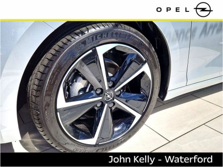 2026 Opel Astra ELEGANCE 1.2 PETROL €36,645