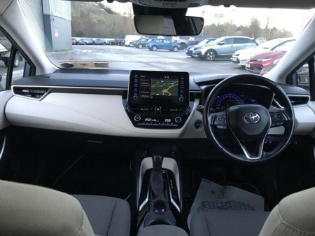 2021 Toyota Corolla LUNA SPORT - GRANDONS €24,995 thumbnail